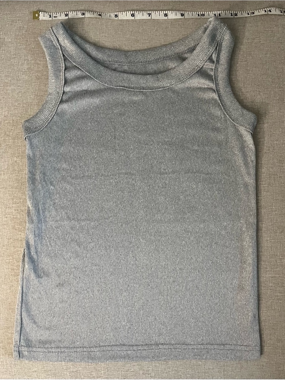 gray ribbed tank top